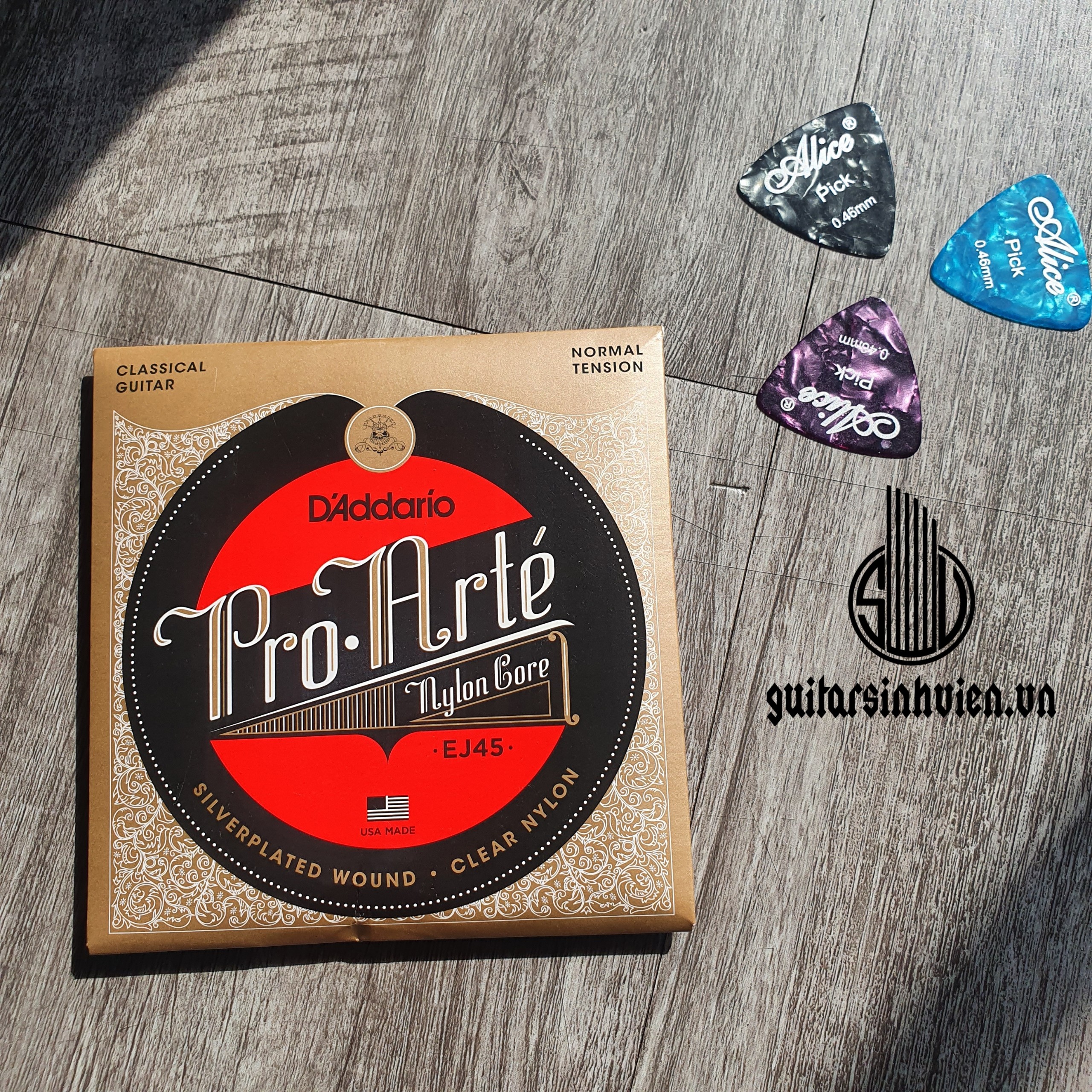 Dây đàn  guitar classic D'addario EJ45 - Được làm bằng lõi nylong cao cấp cho âm ấm trong - Đặt hàng tặng pick