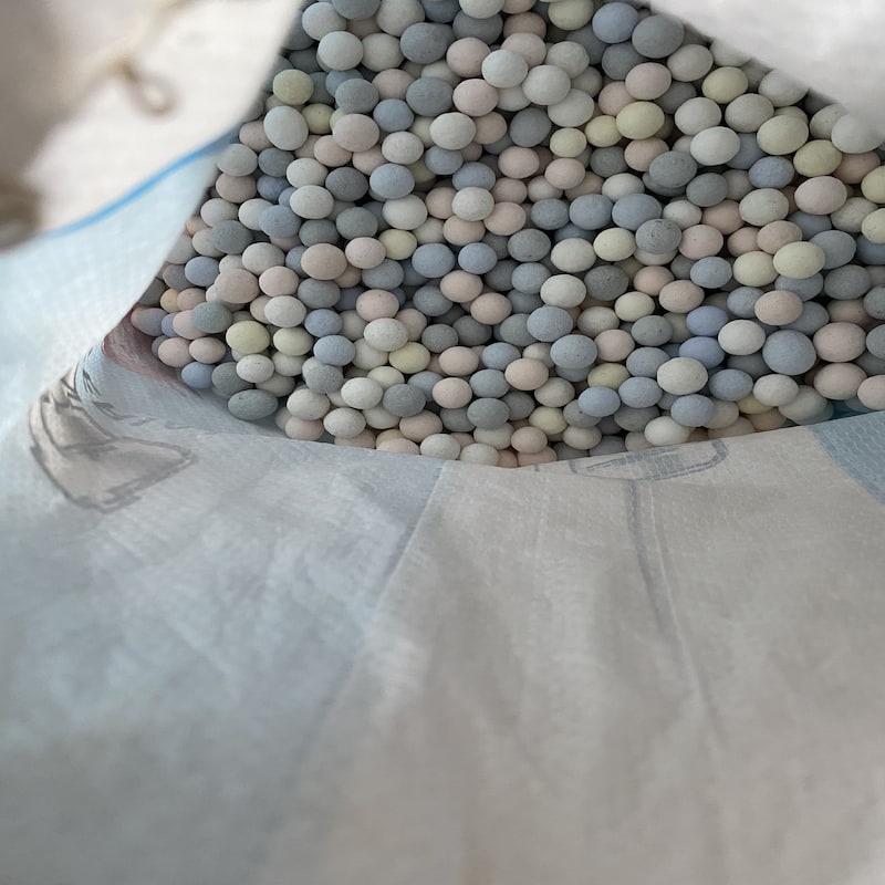 Sứ bi nhiều màu subtrate-vật liệu lọc hồ cá túi 1kg