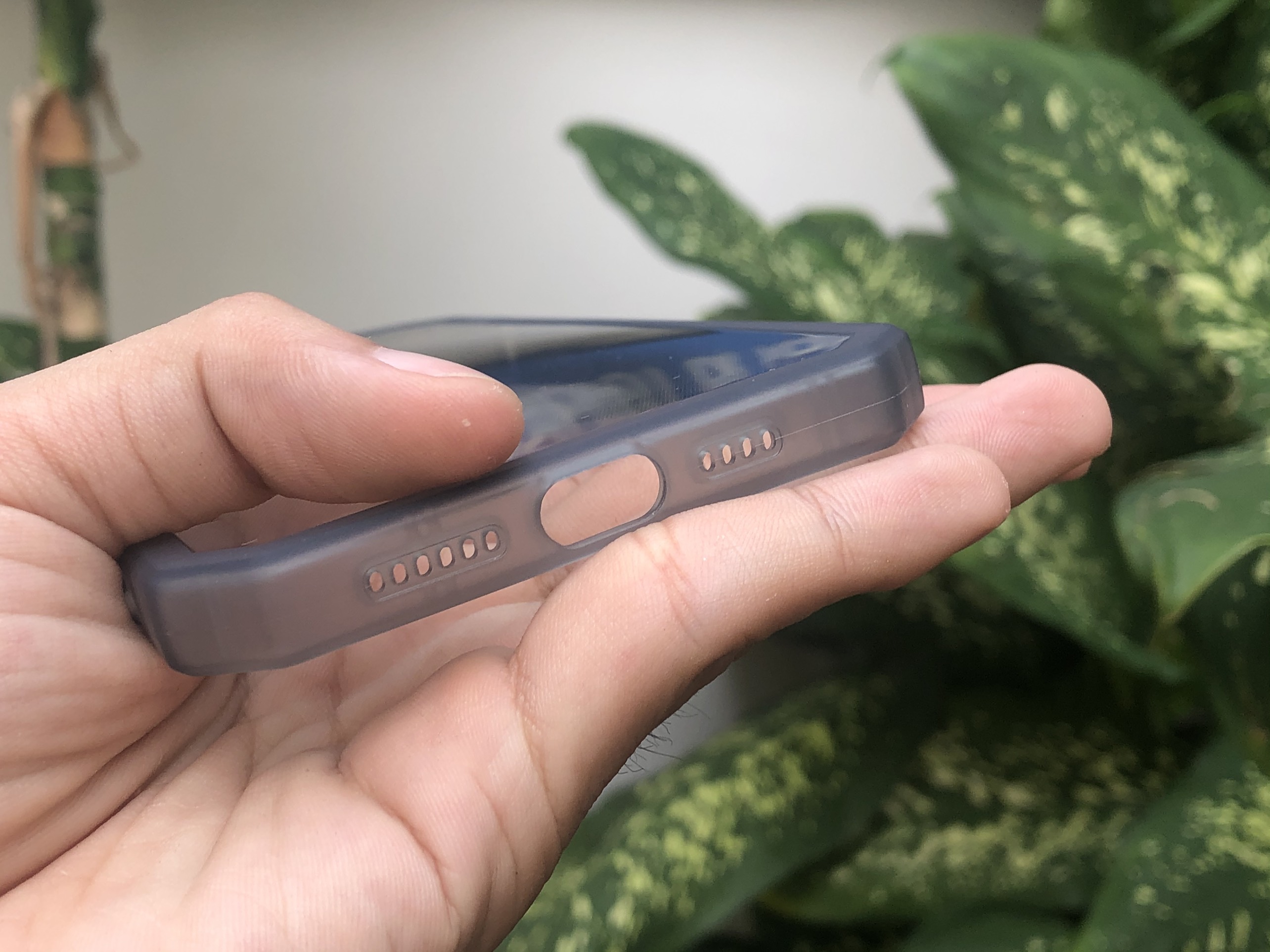 Ốp Lưng GOR dành cho iPhone 13/13 Pro/13 Pro Max Shell Chống Sốc Chống Trầy - Hàng Nhập Khẩu