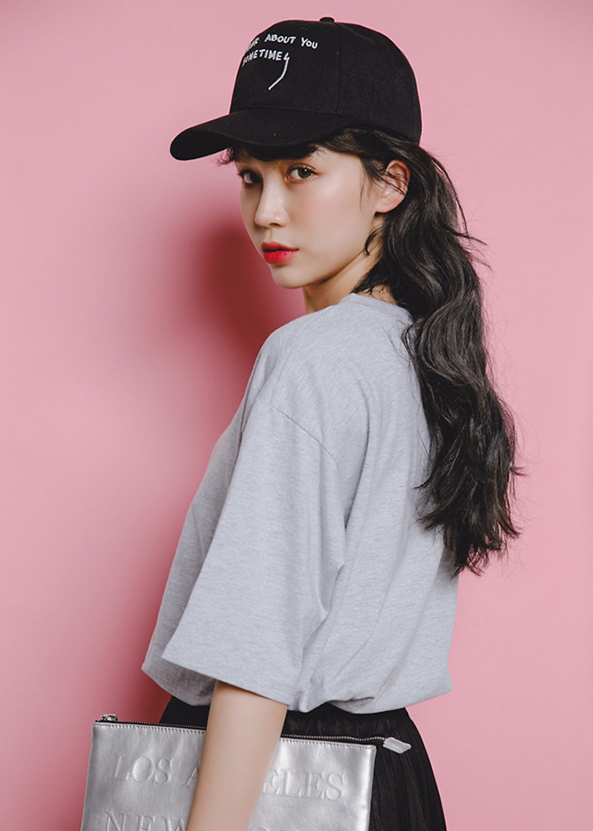 Áo thun nữ cotton cổ tròn trơn basic, phong cách tối giản nhẹ nhàng HB03