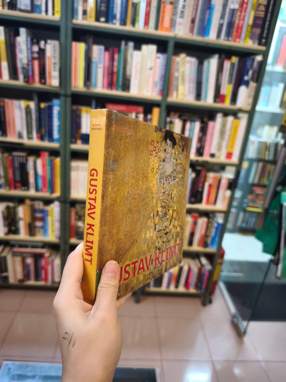 Sách - Gustav Klimt by Janina Nentwig by Janina Nentwig - Sách nghệ thuật bằng tiếng anh/ Art Book in English