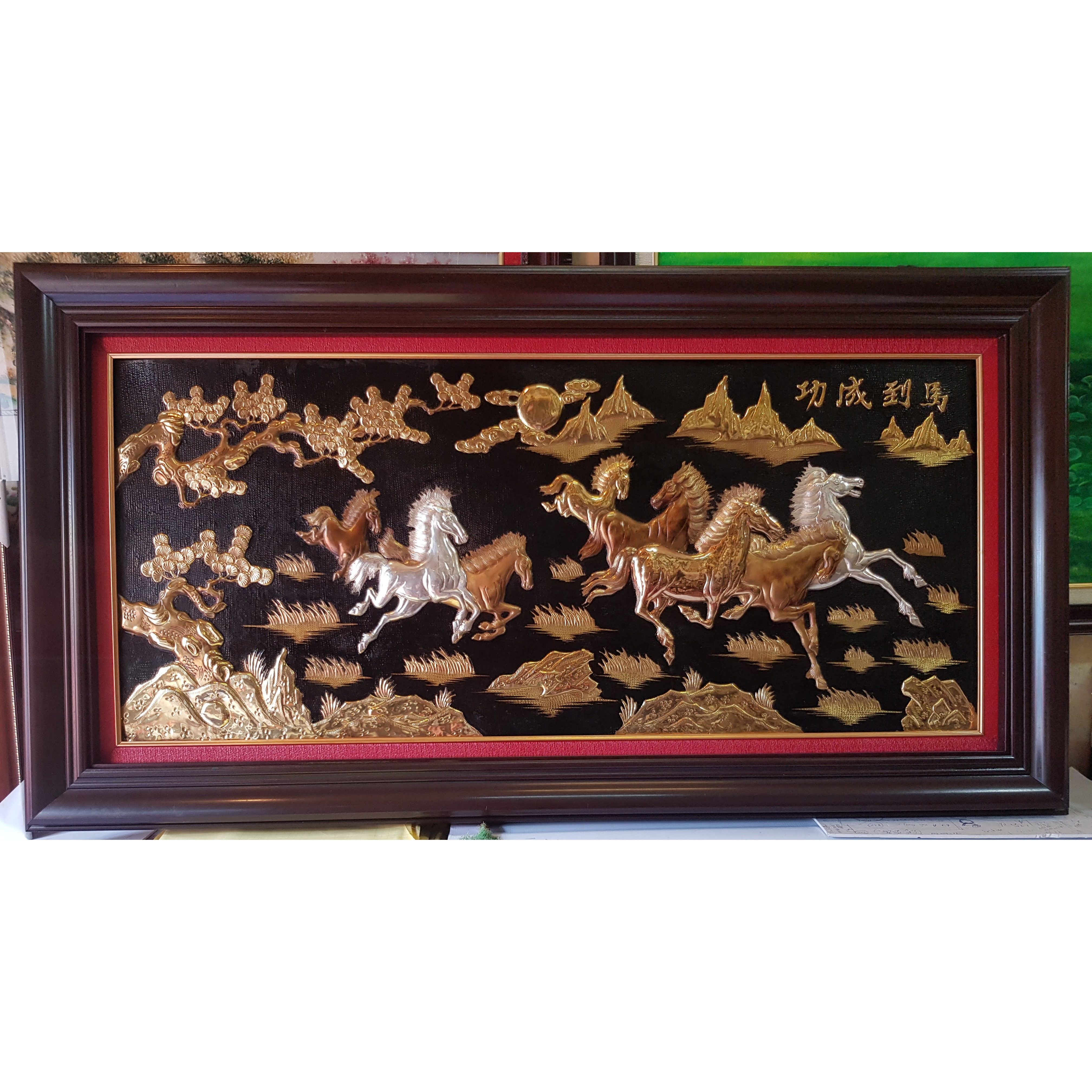 MÃ ĐÁO THÀNH CỒNG -Tranh đồng vàng liền tấm gò nổi mạ vàng