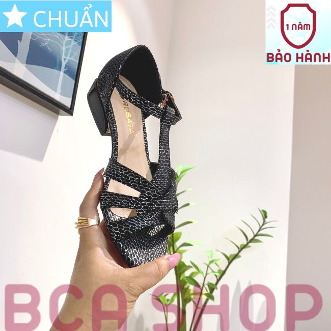 Giày nữ đế thấp hở mũi 2p RO392 ROSATA đế vuông, quai cài sau ôm cổ chân - màu đen ca rô nhí