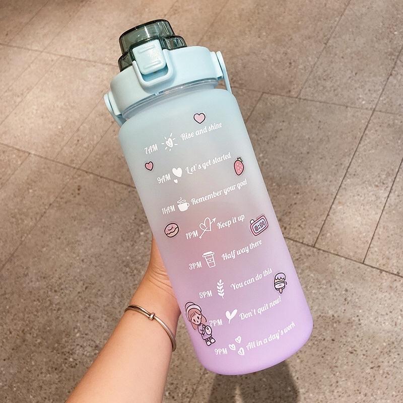 Bình Nước 2 Lít Dành Cho Người Lười Uống Nước,Bình Nước Cute 2L Siêu To Khổng Lồ Có ống Hút, Vạch Chia Nhắc Giờ