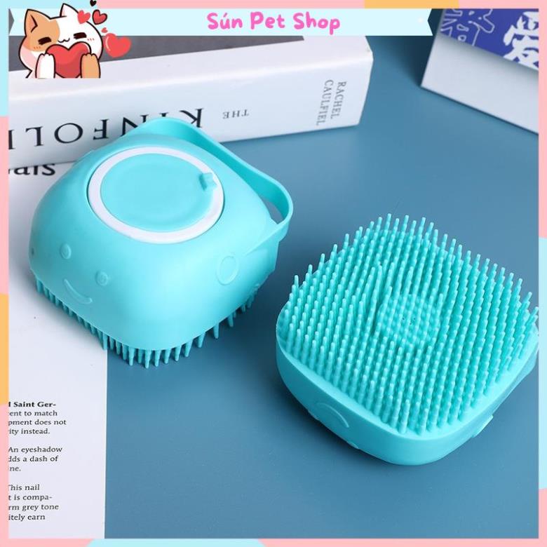 Bàn chải tắm cho chó mèo