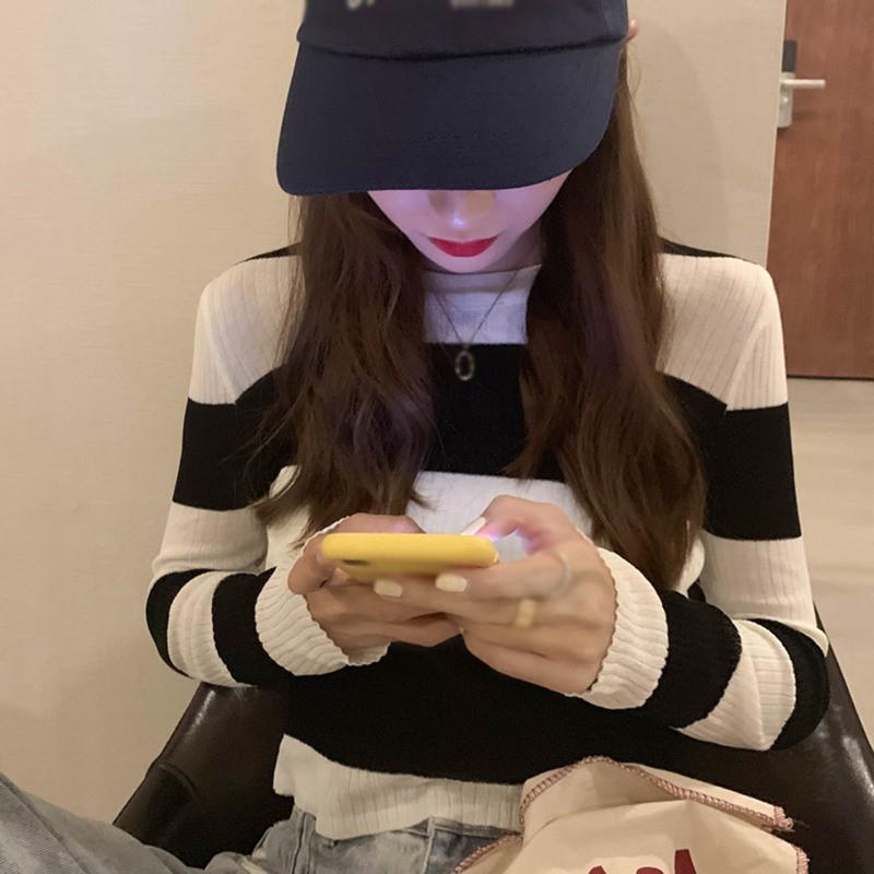 Áo len rộng họa tiết sọc tay dài chống nắng thời trang nữ