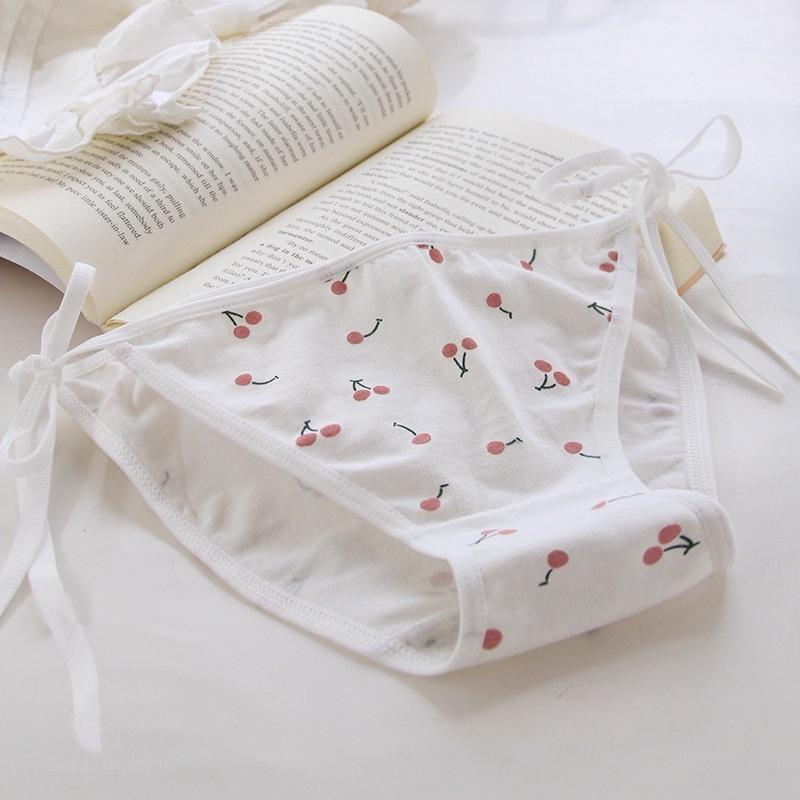 Quần Lót Nữ Cotton Hình Cherry Buộc Dây Hông Thời Trang . Hàng Loại Đẹp.
