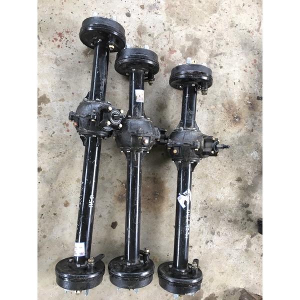 Cầu bổ đôi dùng chế xe 3-4 bánh tải 7 tạ