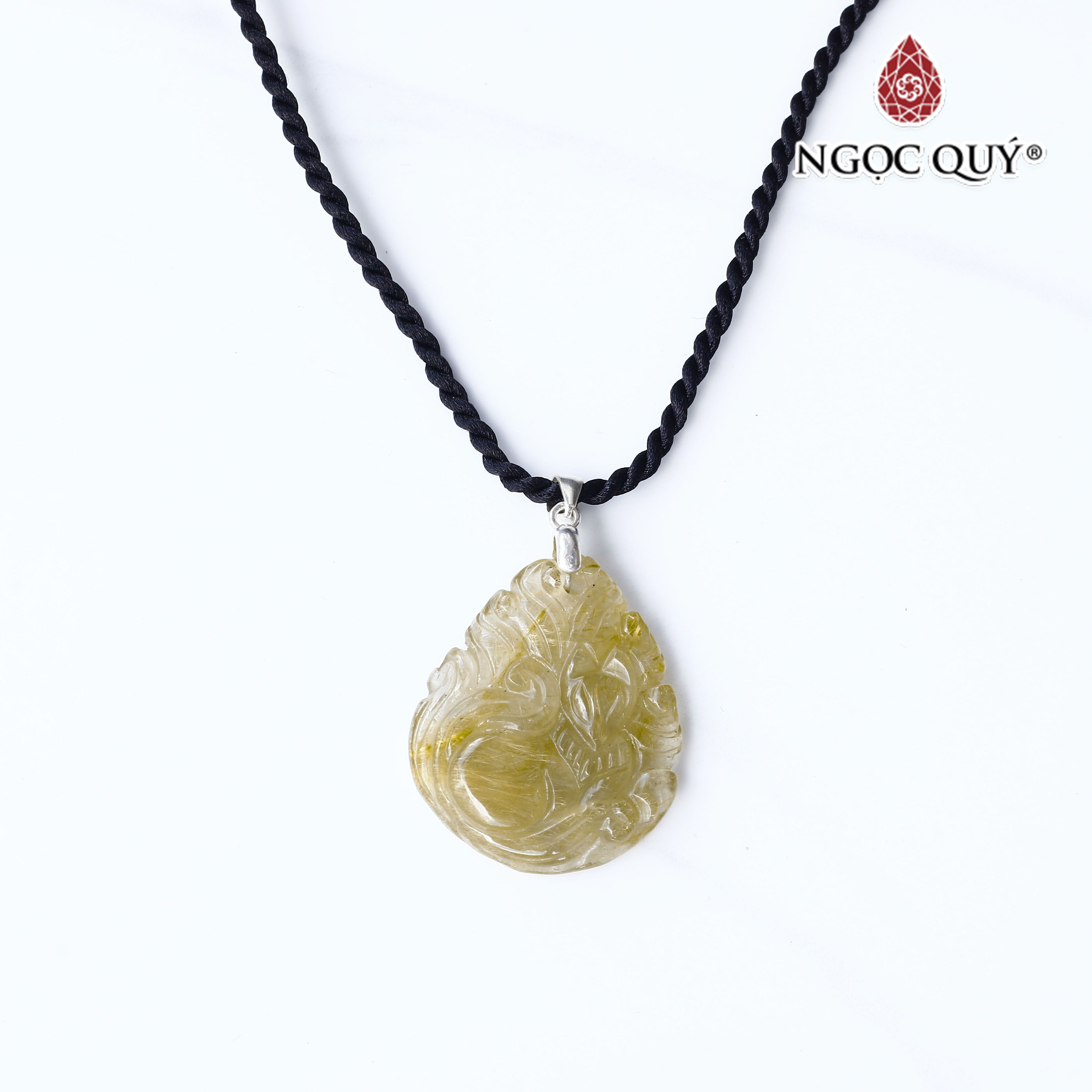 Mặt dây chuyền nữ hoàng hồ ly 9 đuôi đá thạch anh tóc vàng - Ngọc Quý Gemstones