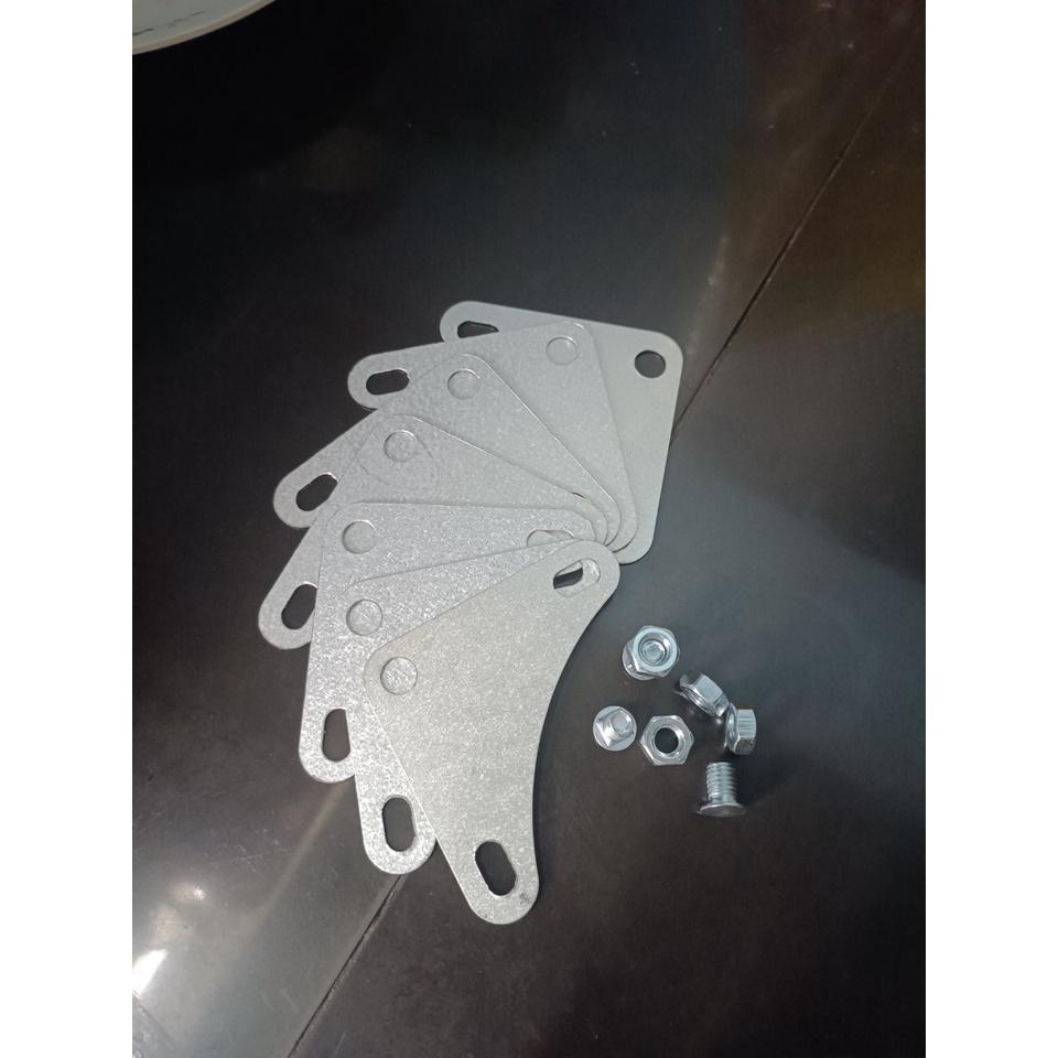 Bake tam giác góc kệ sắt v lỗ,miếng ke góc kệ sắt v lỗ