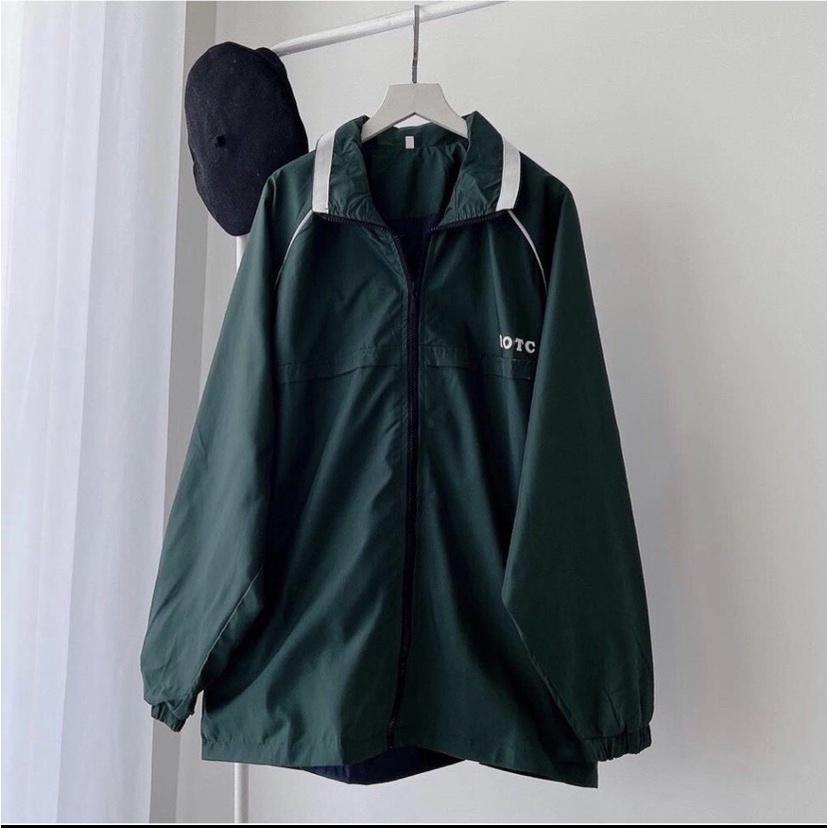 Áo Khoác Gió ROTC Màu Xanh Lá Đậm Hottrend Unisex Form Rộng 2 Lớp Unsiex Nam Nữ Thời Trang