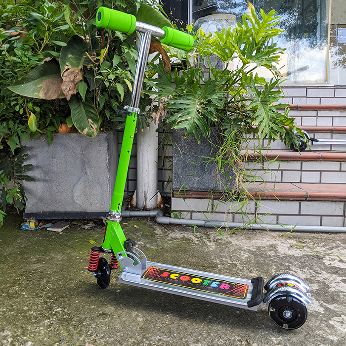 Xe trượt Scooter 3 bánh cho trẻ em Broller BABY PLAZA S886