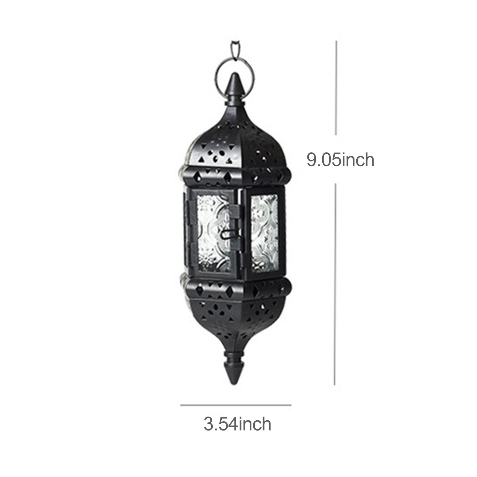 Giá đỡ nến rỗng được làm bằng sắt chắc chắn thiết kế theo phong cách Reto cổ điển
