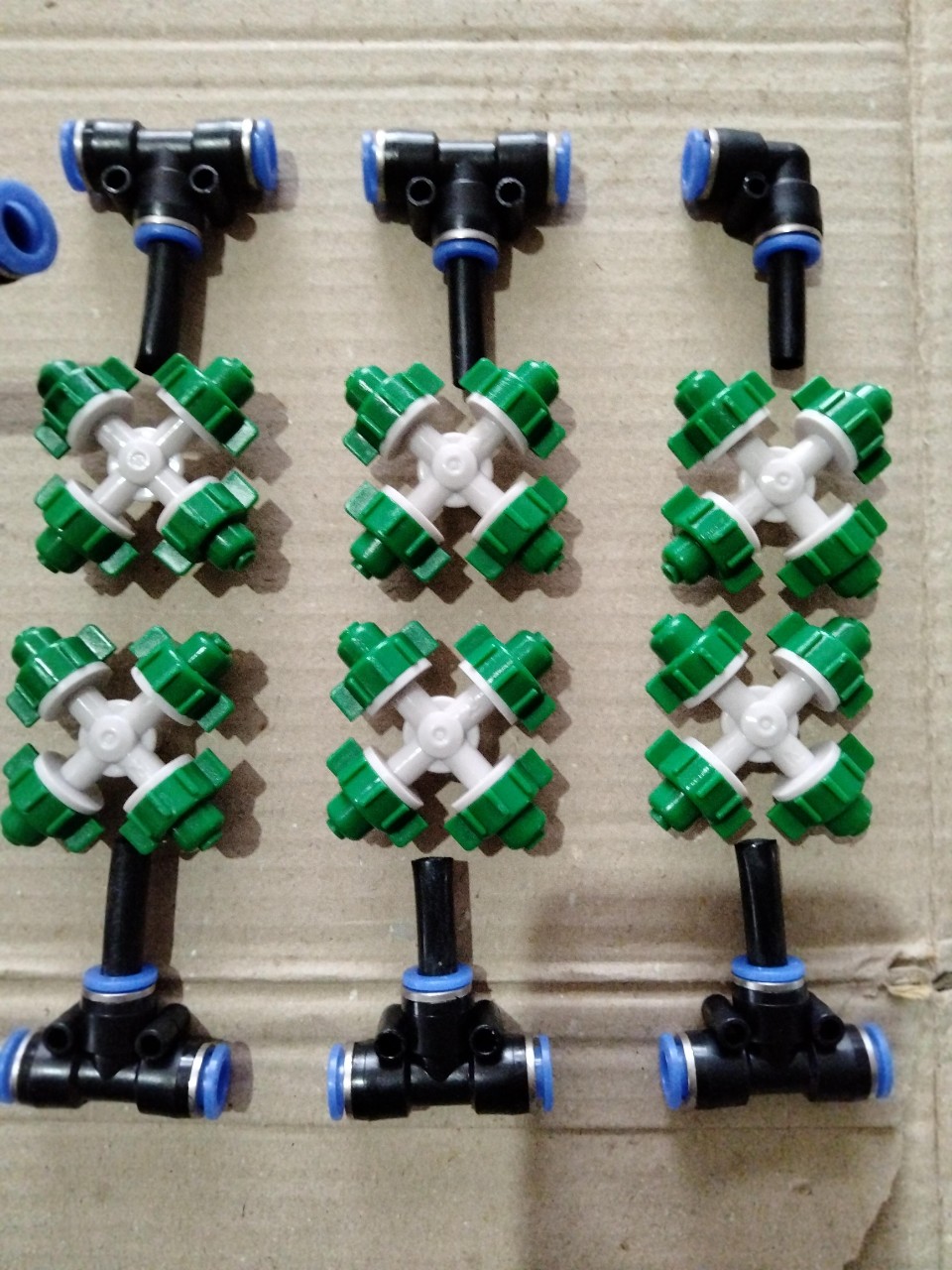 Bộ phun sương 6béc 4 hướng cho dàn 10-15m2