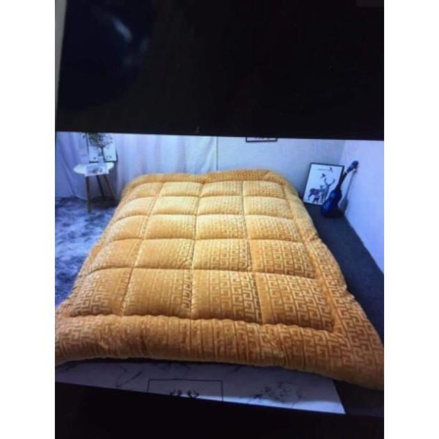 Chăn Lông Cừu Chữ Vạn Siêu Ấm Siêu Mịn Tạo Giác Ấm Áp Thoải Mái LAN PHAM BEDDING -Kích Thước 2mx2m2- Vàng