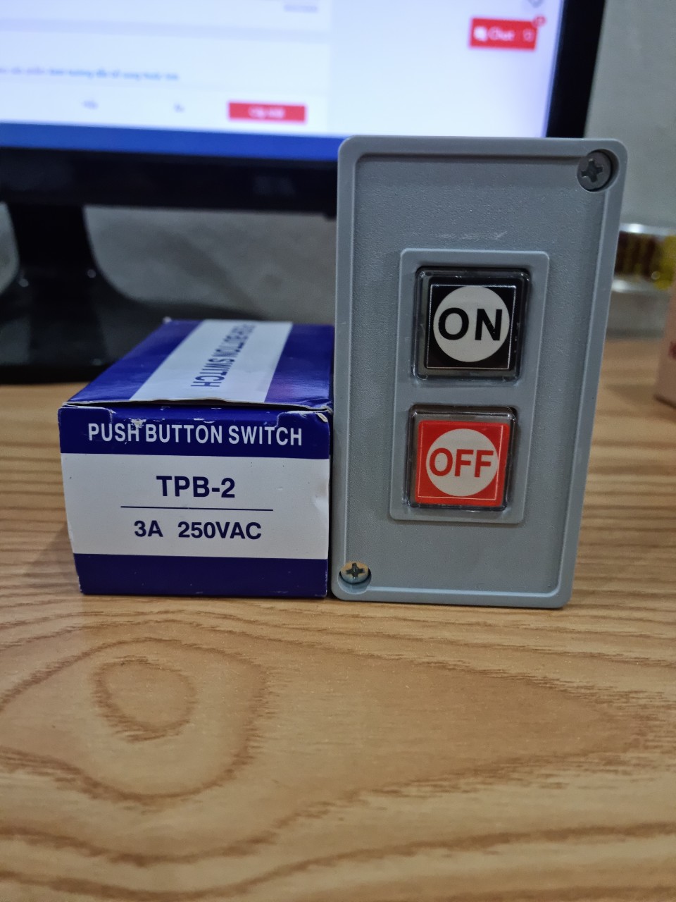 Hộp Nút Nhấn TPB-3 250VAC-3A và hộp nút nhấn TPB-2