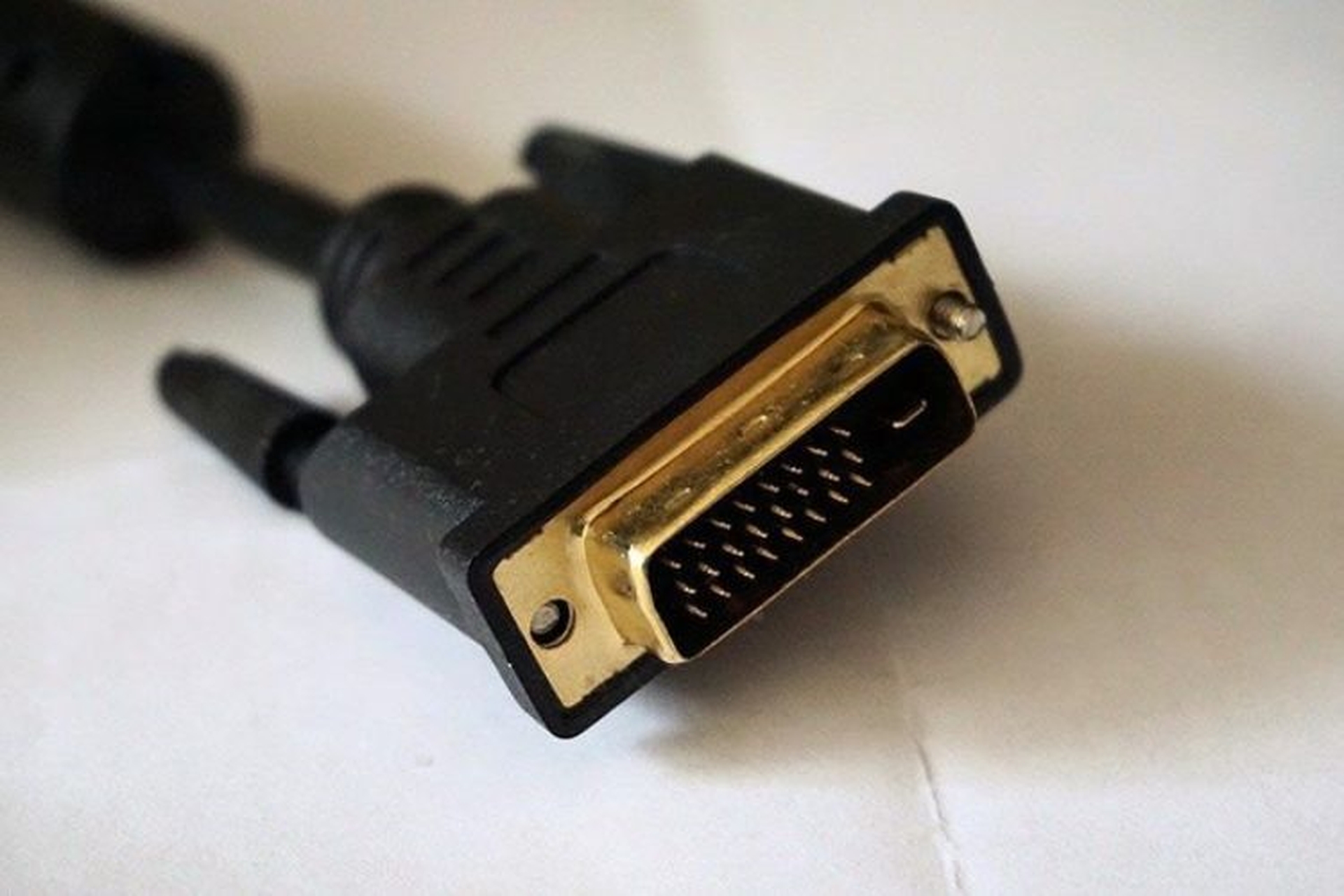 Dây cáp DVI 2 đầu chuẩn DVI 24+1 Arigato - Hàng chính hãng