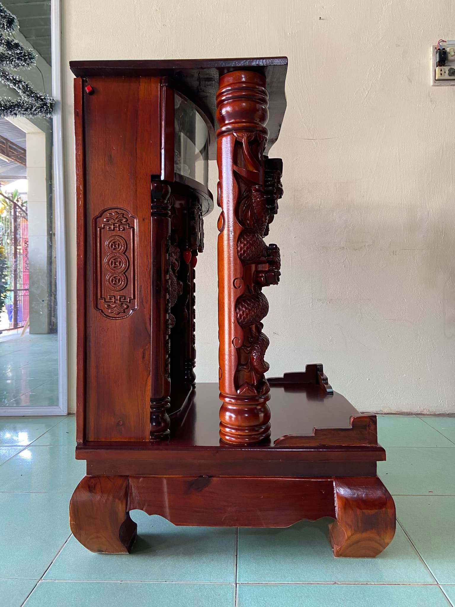 Bàn thờ thần tài ông địa mẫu Rồng Cuộn cao cấp 68 x 68 x 108cm