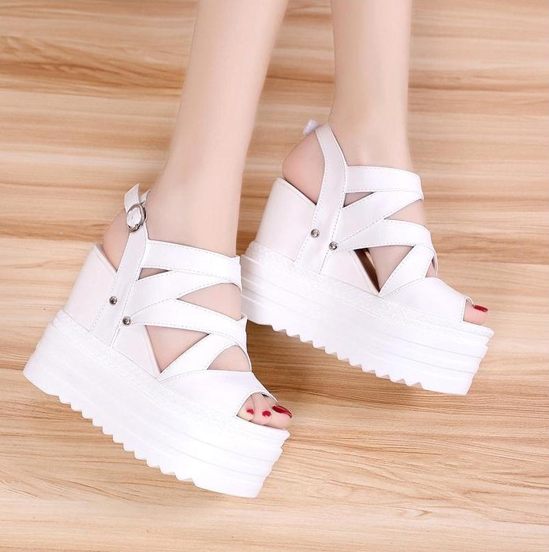 Giày Sandal nữ đế xuồng cá tính S114