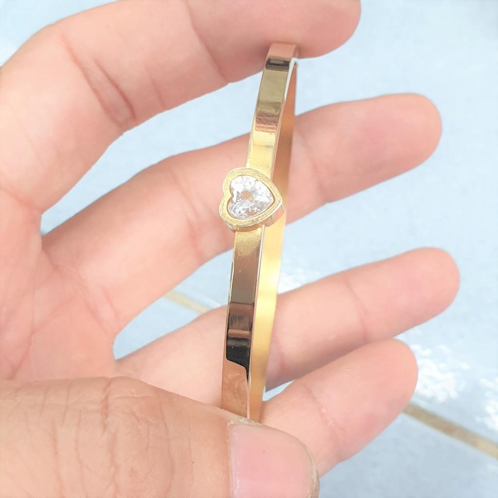 Vòng Tay Titan 1 Xoàn Trái Tim - Dùng bền màu không đen