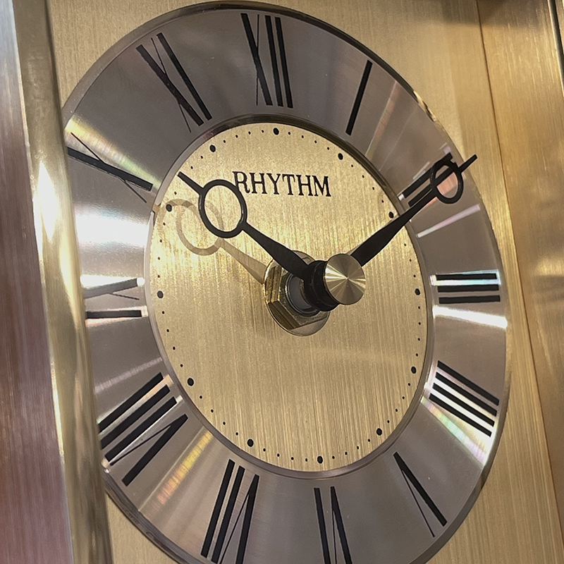 Đồng hồ Để bàn Rhythm CRH254NR18 – Kt 13.0 x 18.0 x 8.0cm, Vỏ kim loại. Dùng Pin