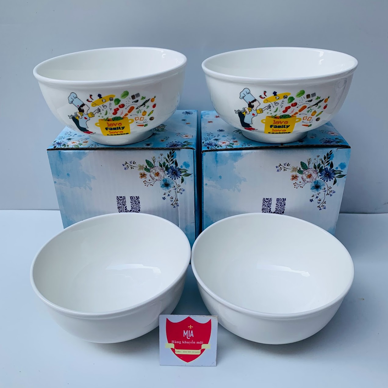 Bộ 2 chén sứ Hình hoa hàng tặng