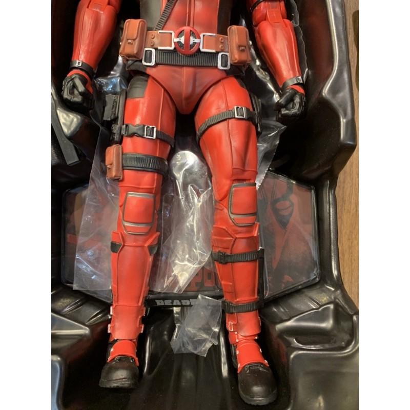 (Hot mới về ) Mô Hình Deadpool X-men khớp di chuyển nặng 1.3Kg màu đỏ đậm rất nét to hơn trong ảnh 30Cm
