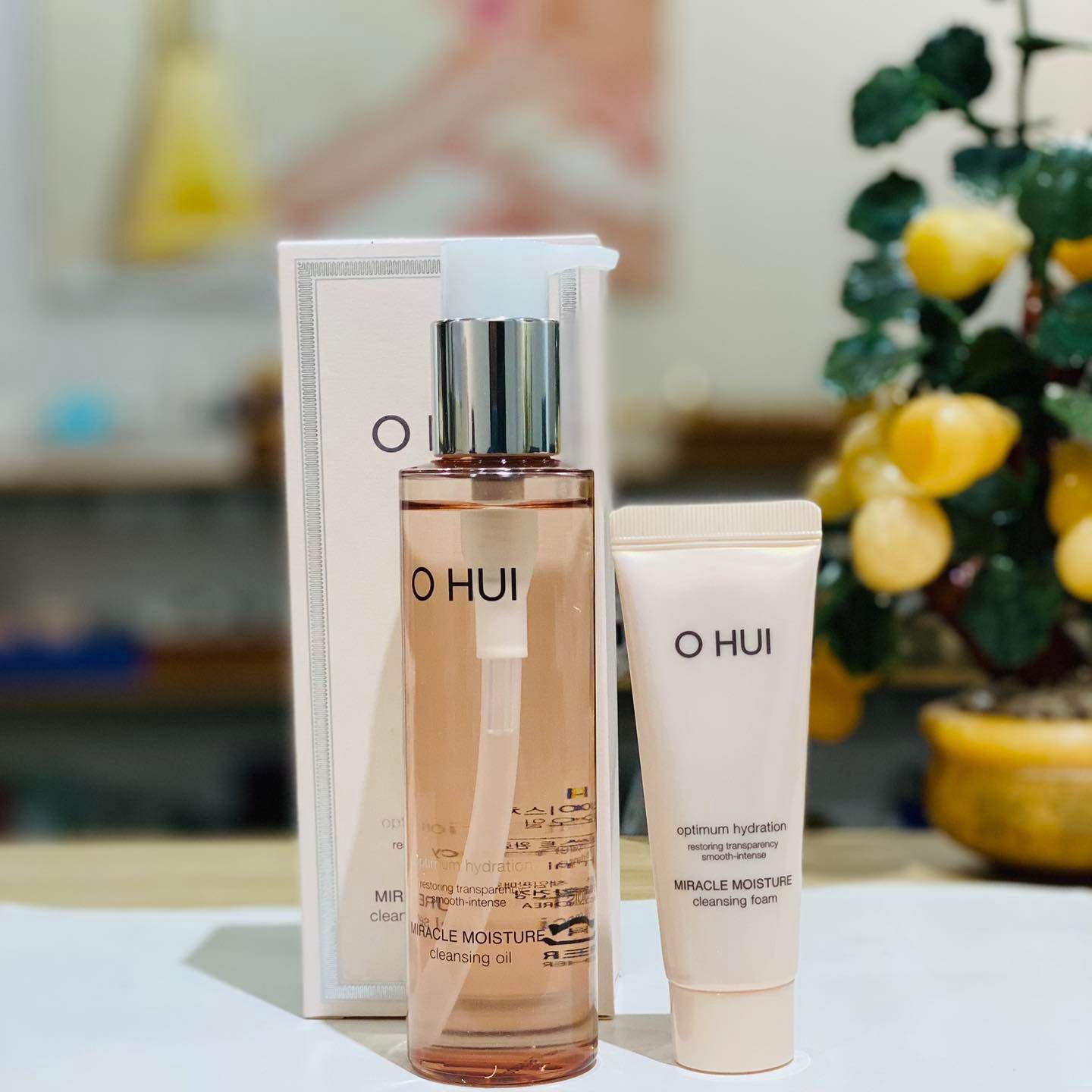 Set dầu tẩy trang OHUI Miracle Moisture sạch sâu dịu nhẹ cao cấp 150ml tặng sữa rửa mặt