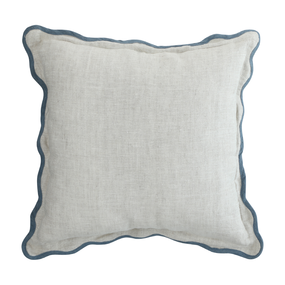 Gối Tựa Vải Cotton SCALLOP-COTTON Màu Trắng Ngà W45 x D45 x H10 Cm