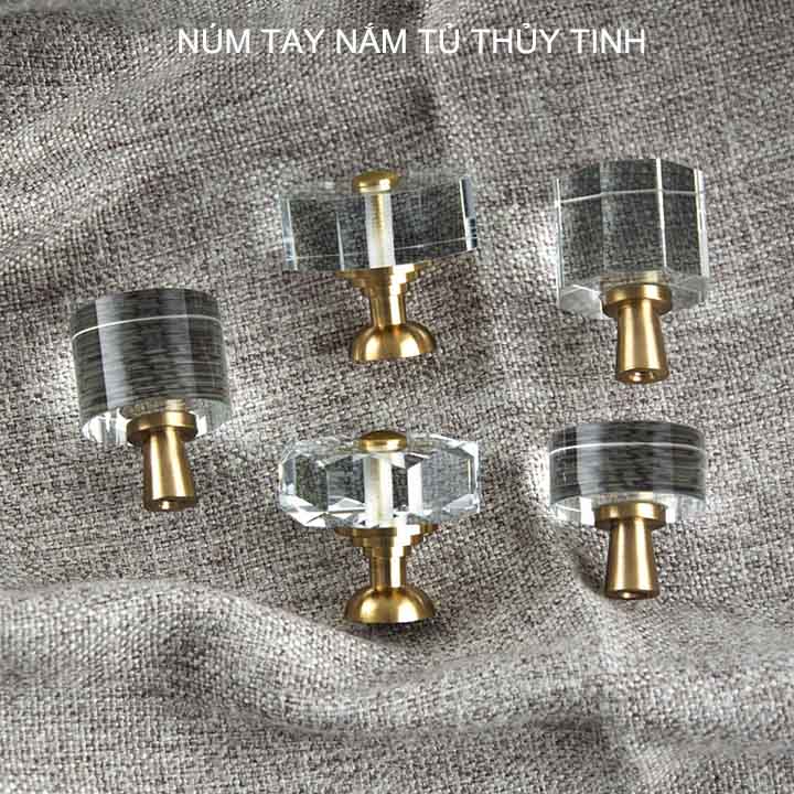 01 Núm tay nắm ngăn kéo bàn, tủ, cửa đa năng bằng thủy tinh và hợp kim đồng