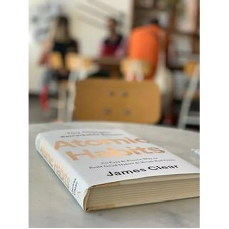 Atomic Habits: An Easy & Proven Way to Build Good Habits & Break Bad Ones - Hard cover