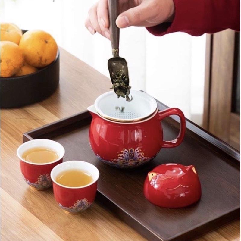 Ấm uống nước lọc trà tiện ích