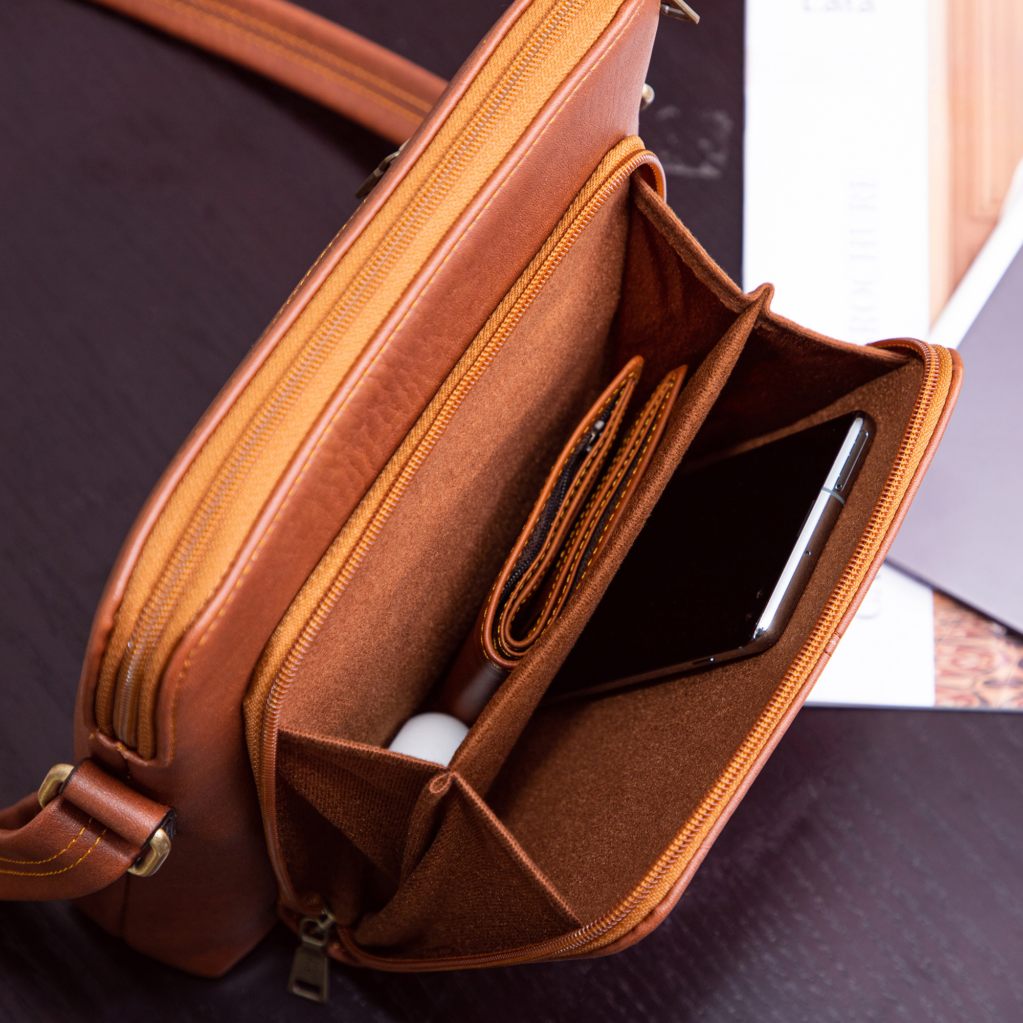 Túi Lata ( Thời trang nam cao cấp - Túi đeo chéo da TN17 )