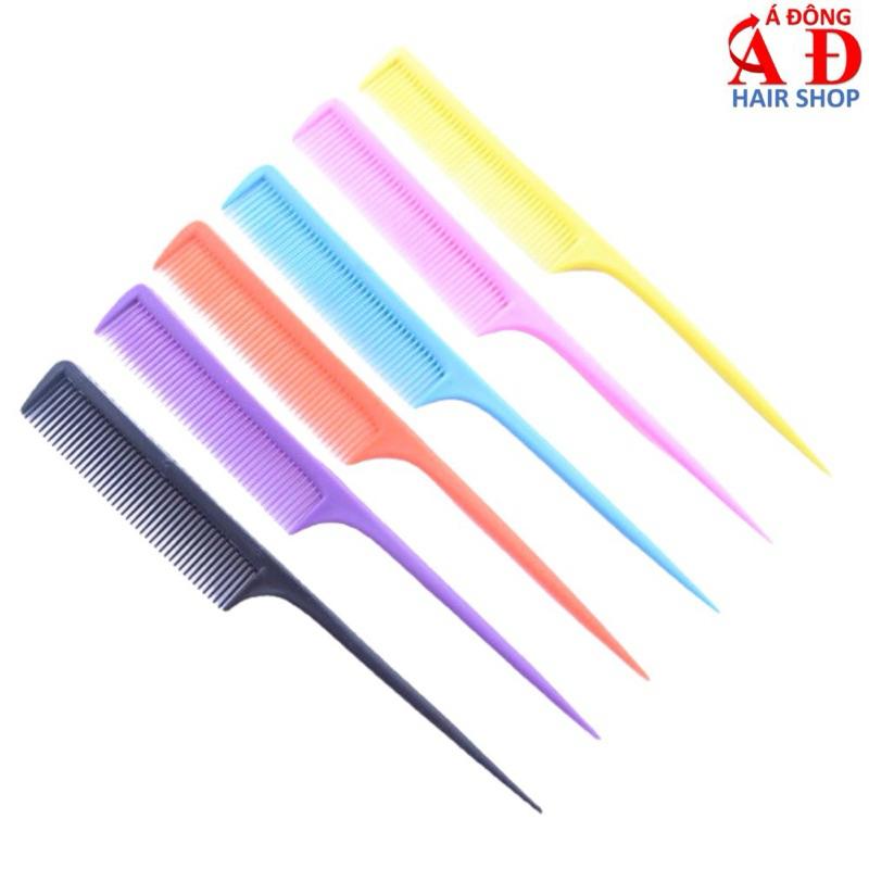 LƯỢC NHỰA CHẢI TÓC ĐUÔI NHỌN CHO SALON (MÀU NGẪU NHIÊN) ADS7