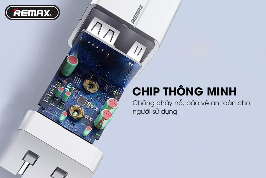 Củ sạc nhanh 4 cổng ra USB công suất 3.4A Remax RP-U43 - Hàng chính hãng