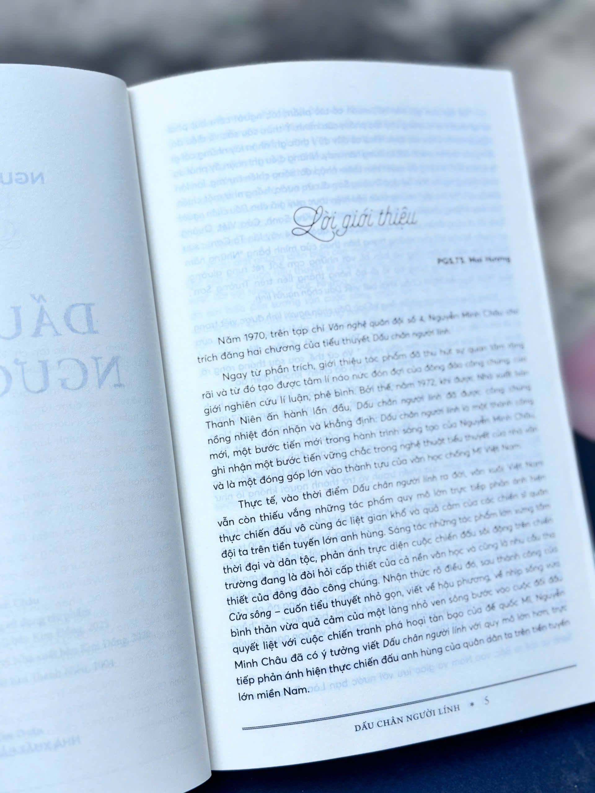 [Tủ sách Thanh Niên] DẤU CHÂN NGƯỜI LÍNH – Nguyễn Minh Châu – NXB Kim Đồng