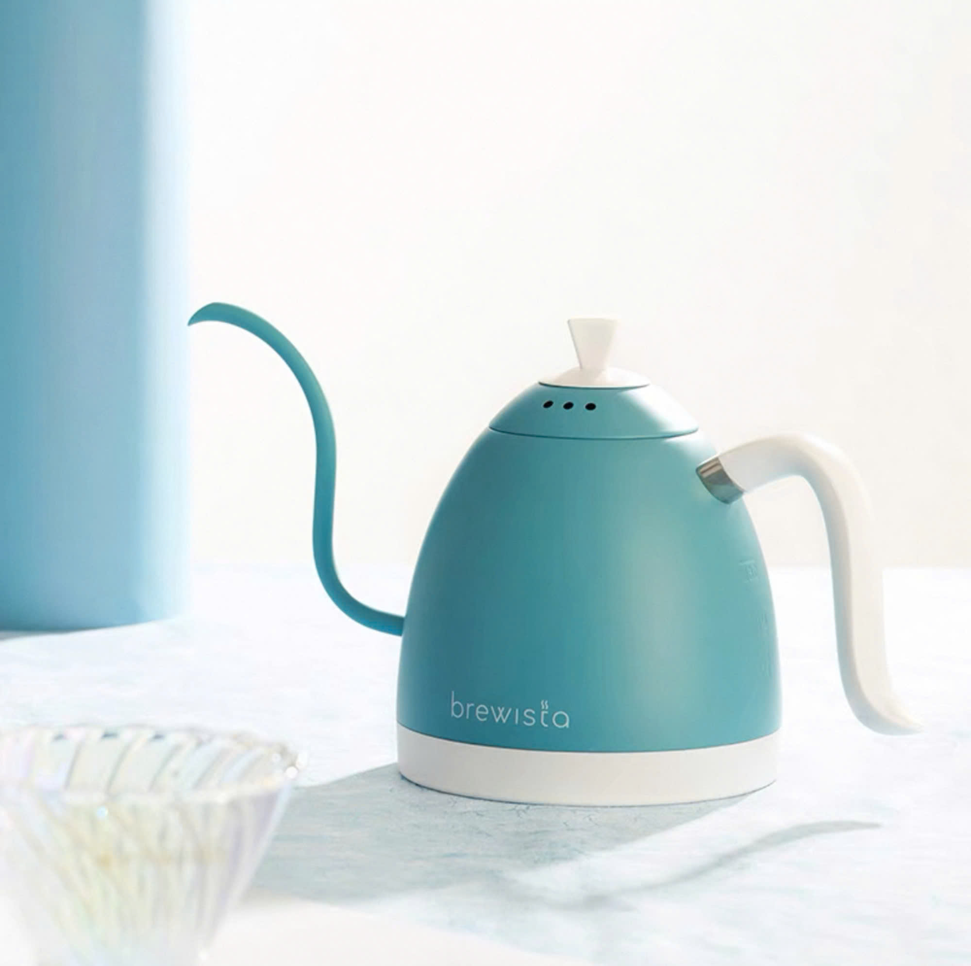 Hàng chính hãng ấm đun rót cà phê Brewista Artisan 600ml Gen 3 Pro 1500w  Aqua