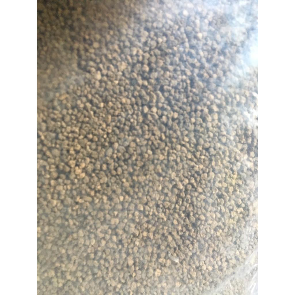 ĐẤT NUNG AKADAMA - NA chiết lẻ 2 kg size ss