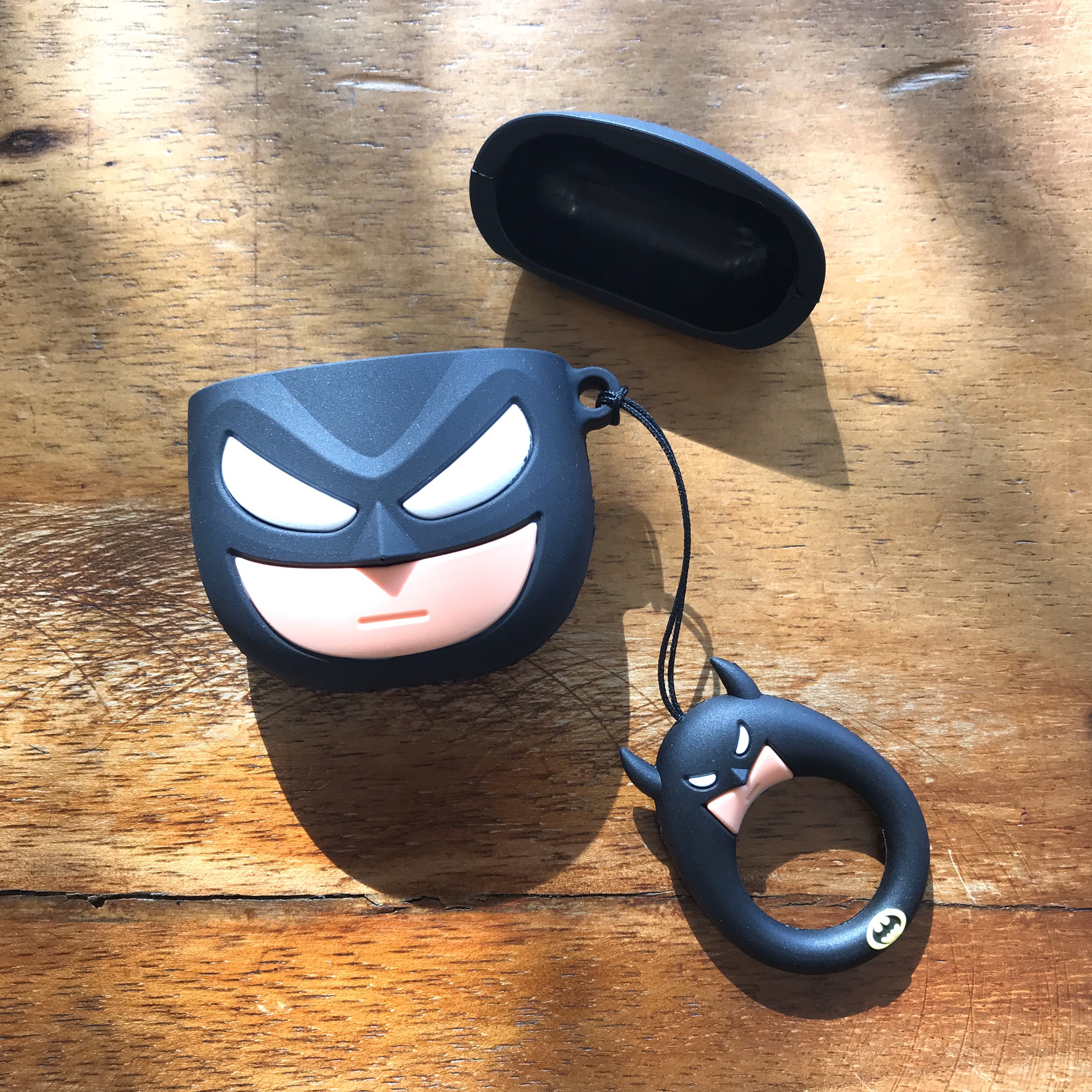 Case Ốp Silicon Bảo Vệ Cho Apple AirPods / AirPods 2 Batman