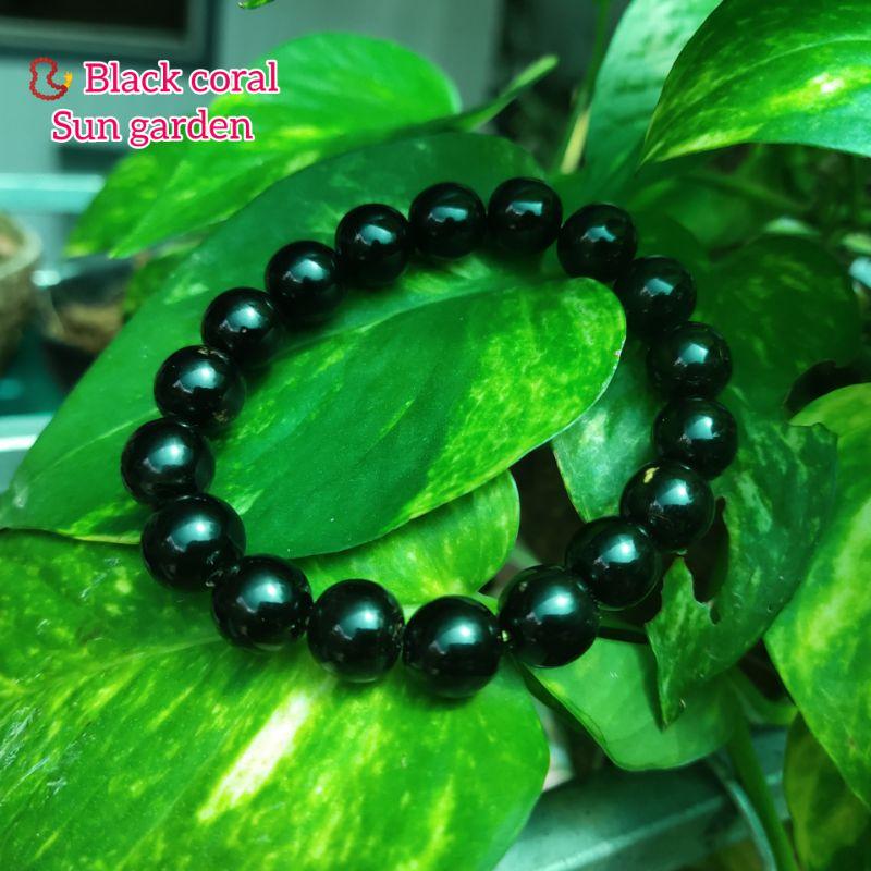 Vòng tay san hô đen sang trọng