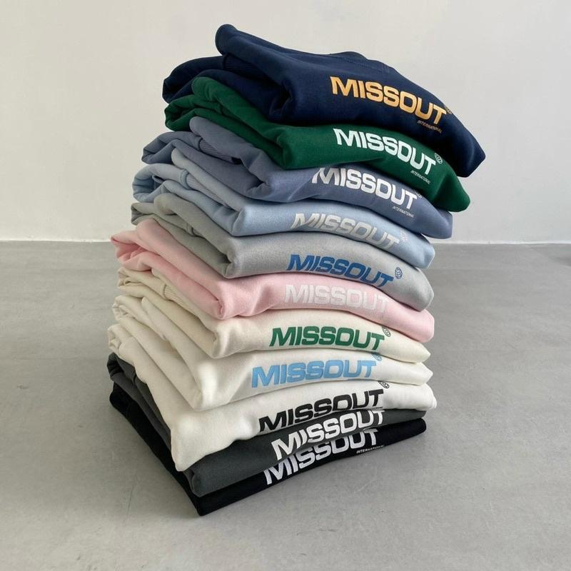 Áo sweater nỉ chân cua Unisex MISSOUT màu XANH LÁ/NÂU/KEM/XÁM Nam nữ unisex Áo missout tay dài