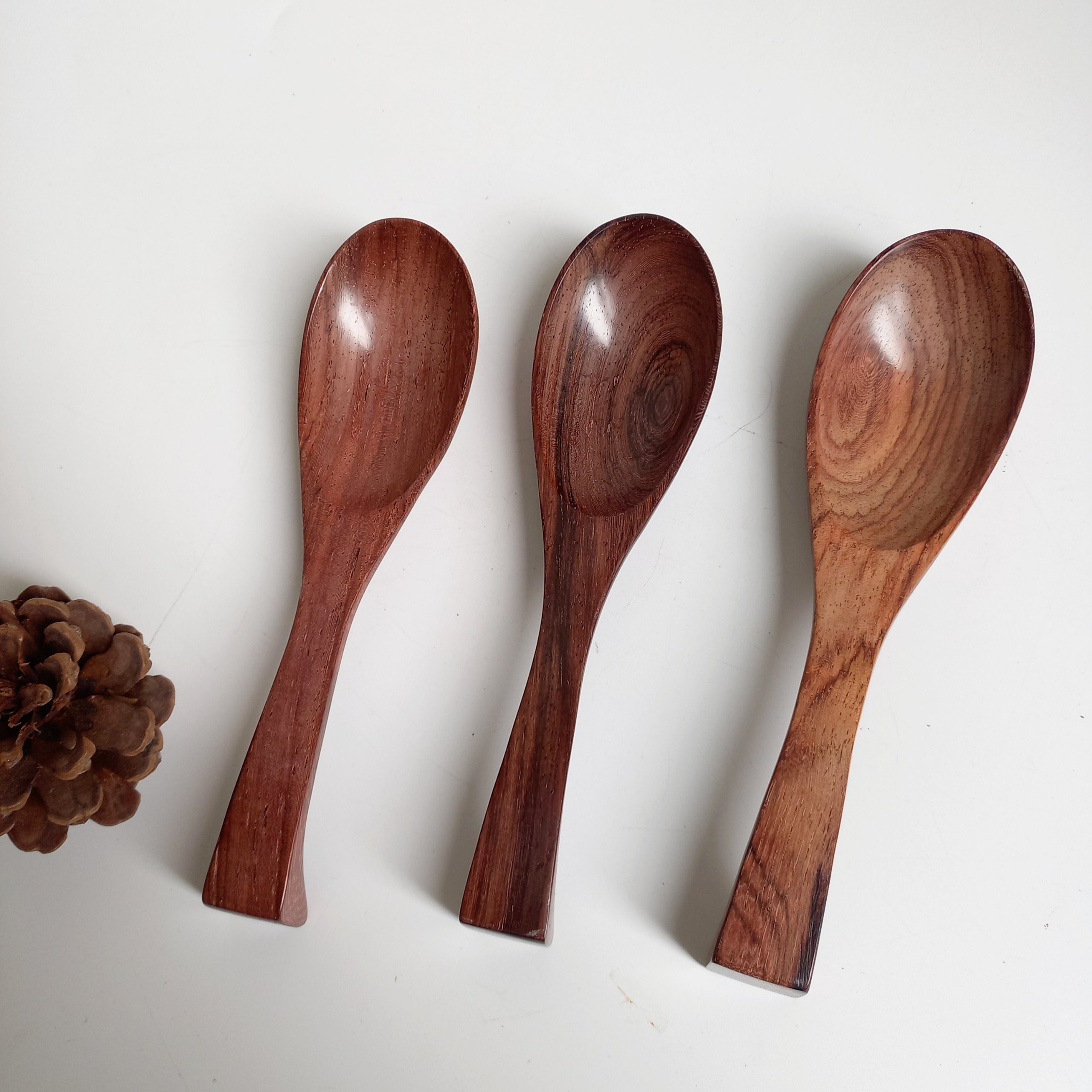 Thìa gỗ trắc miệng oval cán có đế, thìa ăn cơm, húp canh, súp, cháo