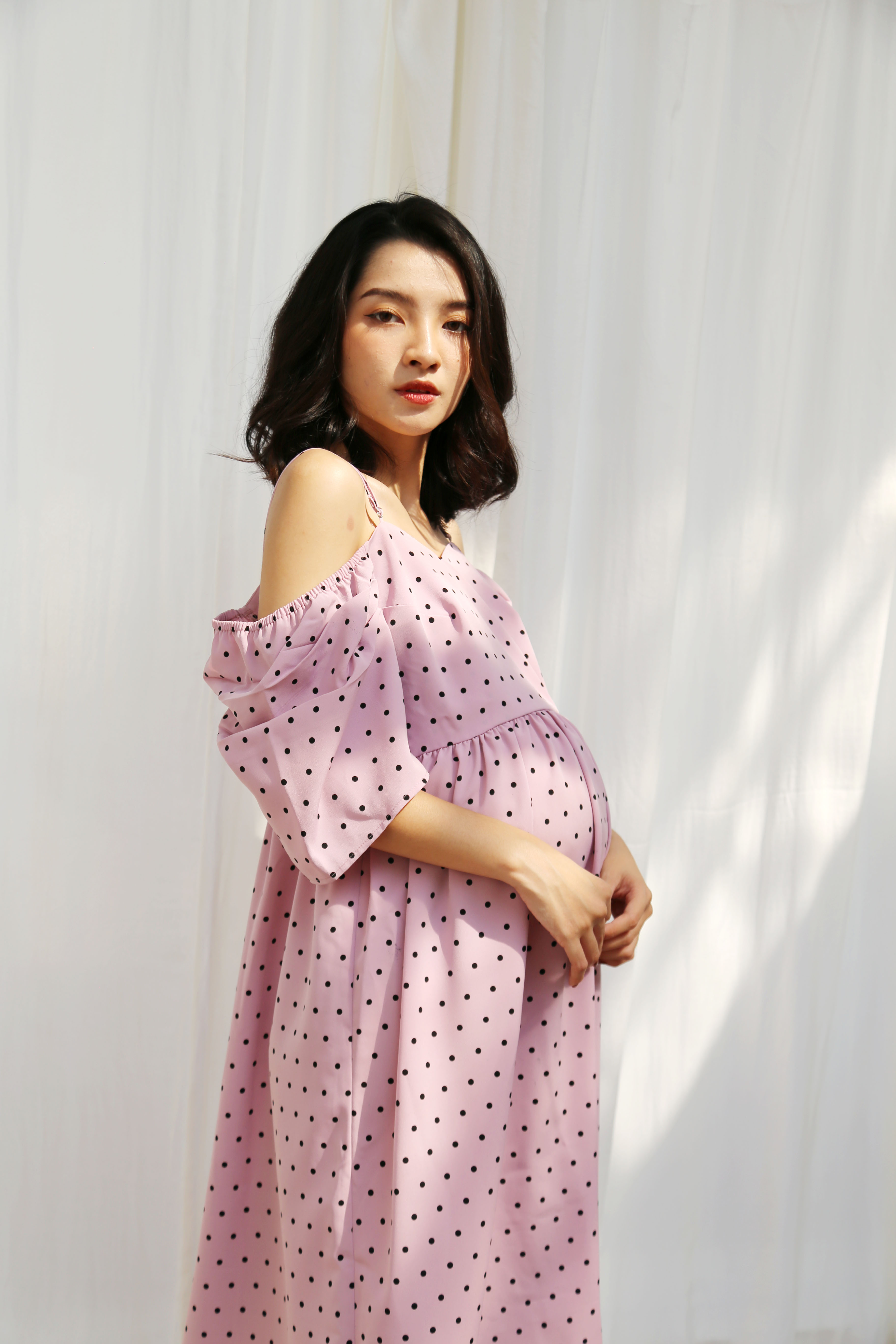 Đầm bầu thiết kế Dreamama, đầm baby doll, đầm bầu xinh, đầm rớt vai, đầm big size.