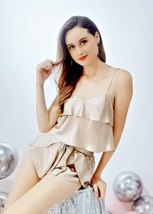 Đồ bộ mặc nhà WANNABE BSS05 đồ bộ quần sọt đắp bèo phối áo 2 dây crop top bèo tầng tạo độ phồng cho ngực