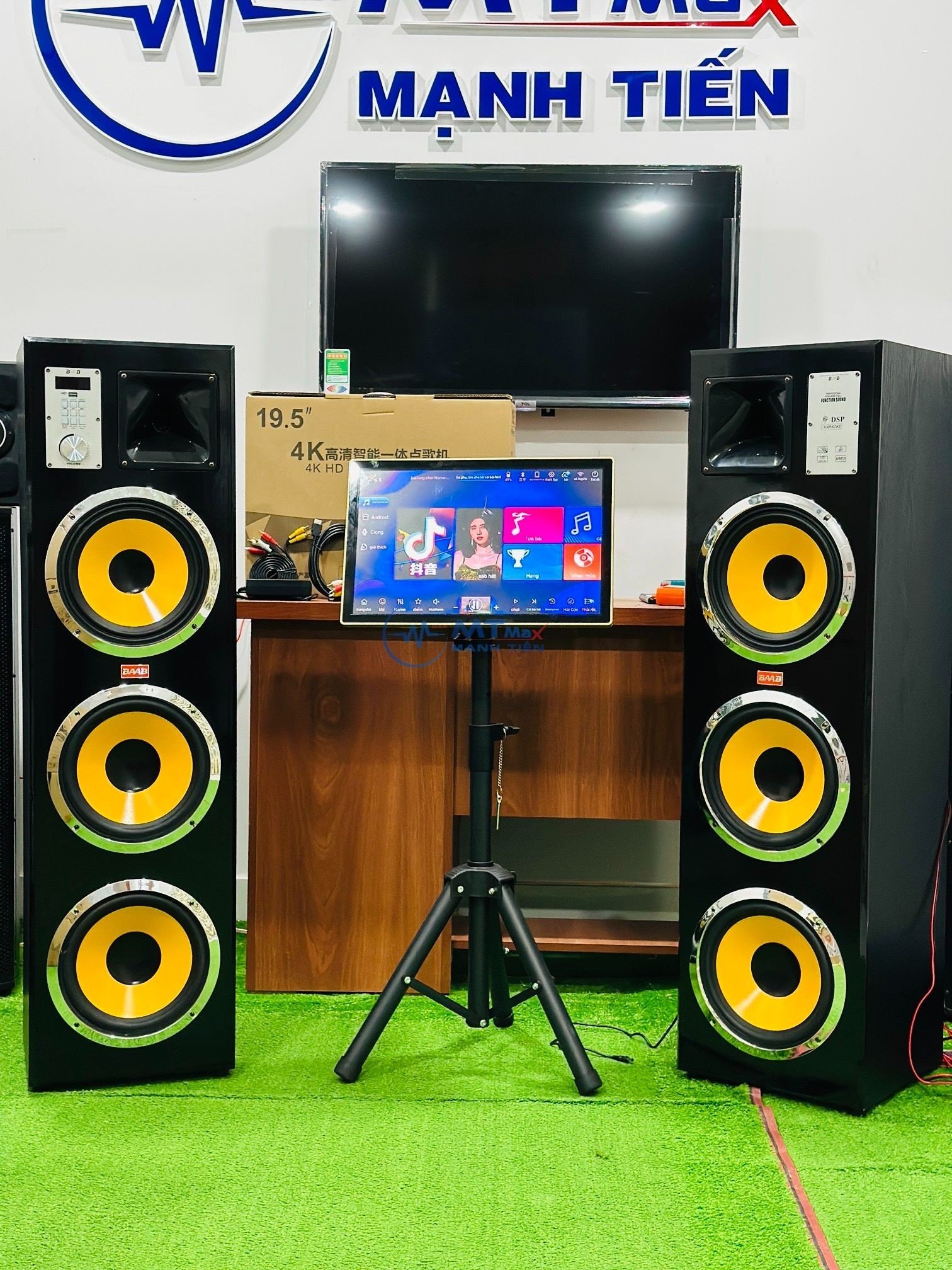 Màn Hình Cảm Ứng KTV02 - Màn Hình Karaoke Kèm Chân Cao Cấp Giá Rẻ Độ Phân Giải 4K Màn Hình 19.5in Cảm Ứng Mượt Mà Màu Sắc Đẹp Rõ Nét Dễ Dàng Sử Dụng Bảo Hành 12 Tháng