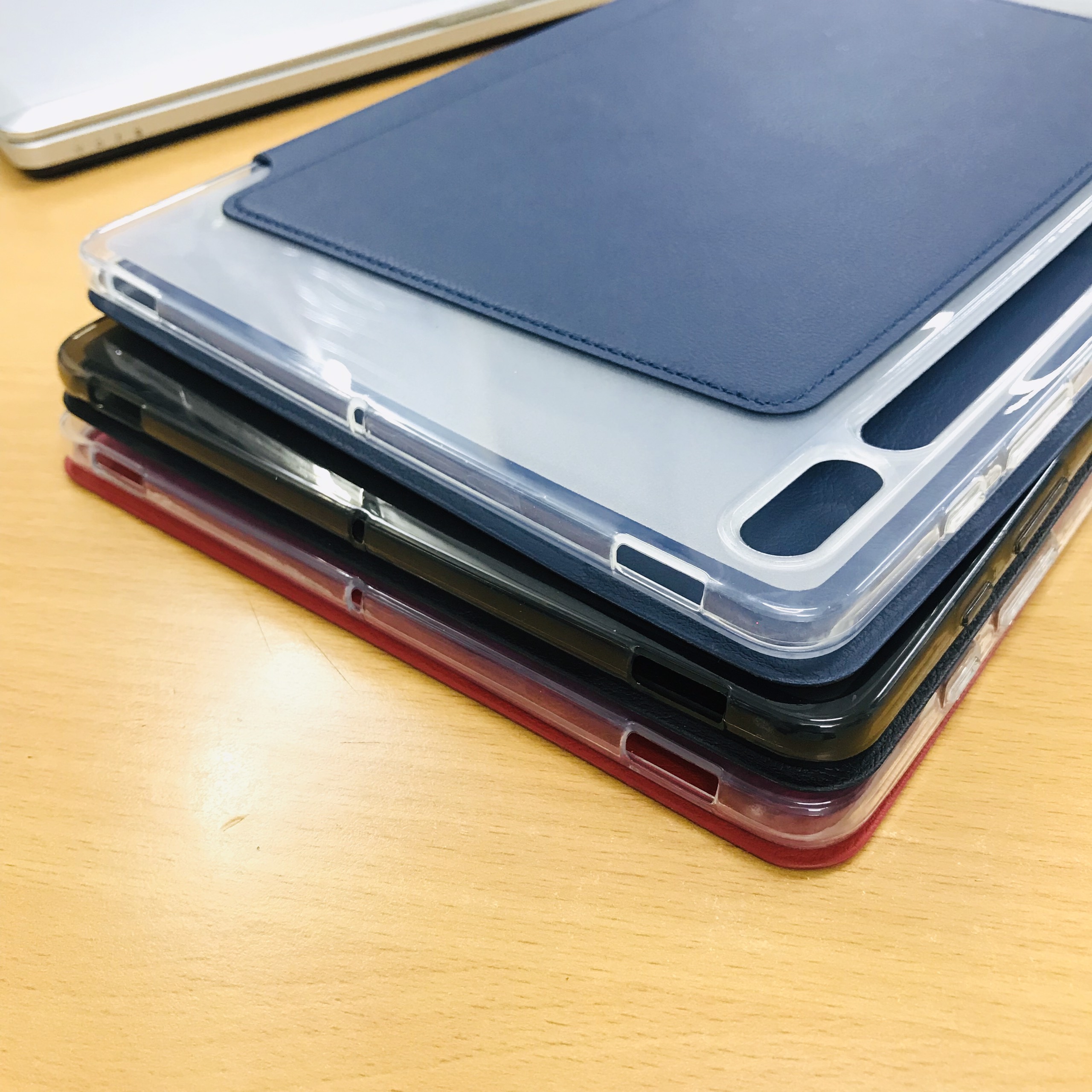 Bao Da Thông Minh Dành Cho SamSung Galaxy Tab S9 , Tab S9 Plus Chính Hãng Onjess - Case Lưng mềm , chống va đập, gấp chữ Y dựng đứng và Ngang, Hỗ trợ đóng ngắt màn hình - hàng nhập khẩu