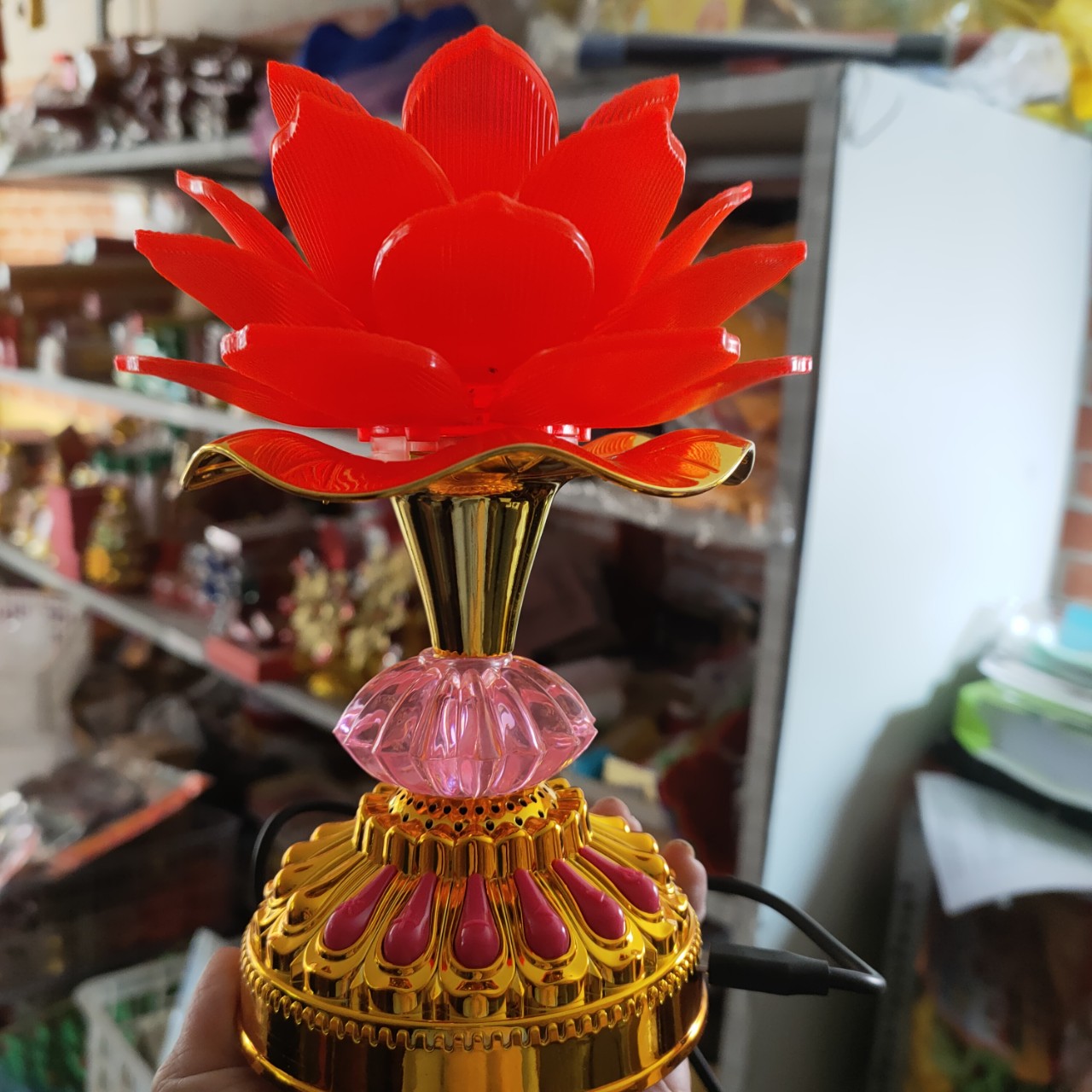 Đèn hoa sen 52 bài hát kinh Phật màu đỏ cam - thờ cúng