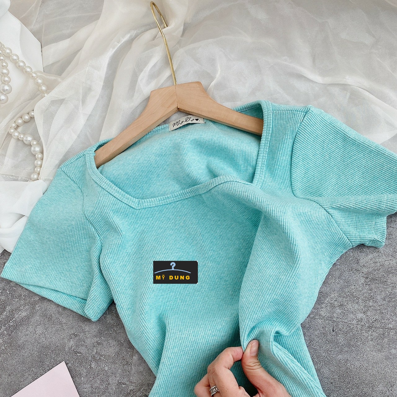 ĐẦM BODY THUN GÂN- CỔ U-  TÔN DÁNG