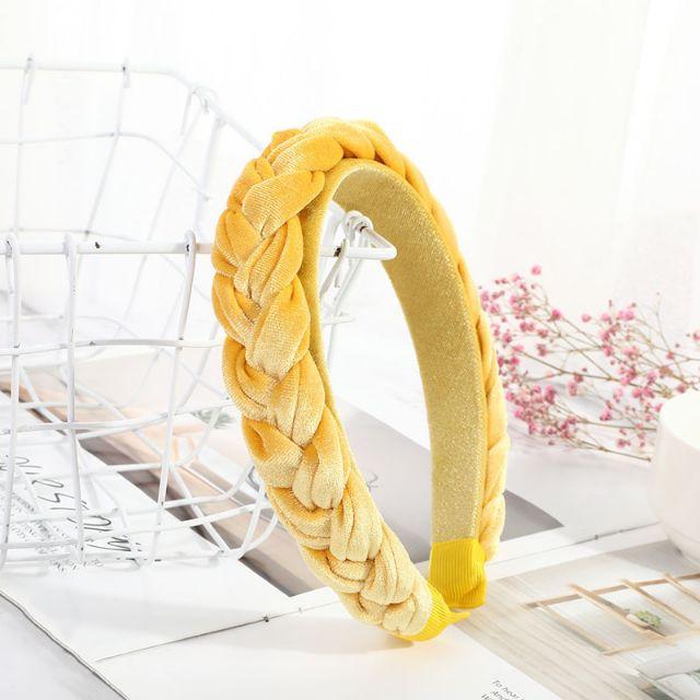 Băng đô tóc mấn nhung tết phối áo dài cách tân