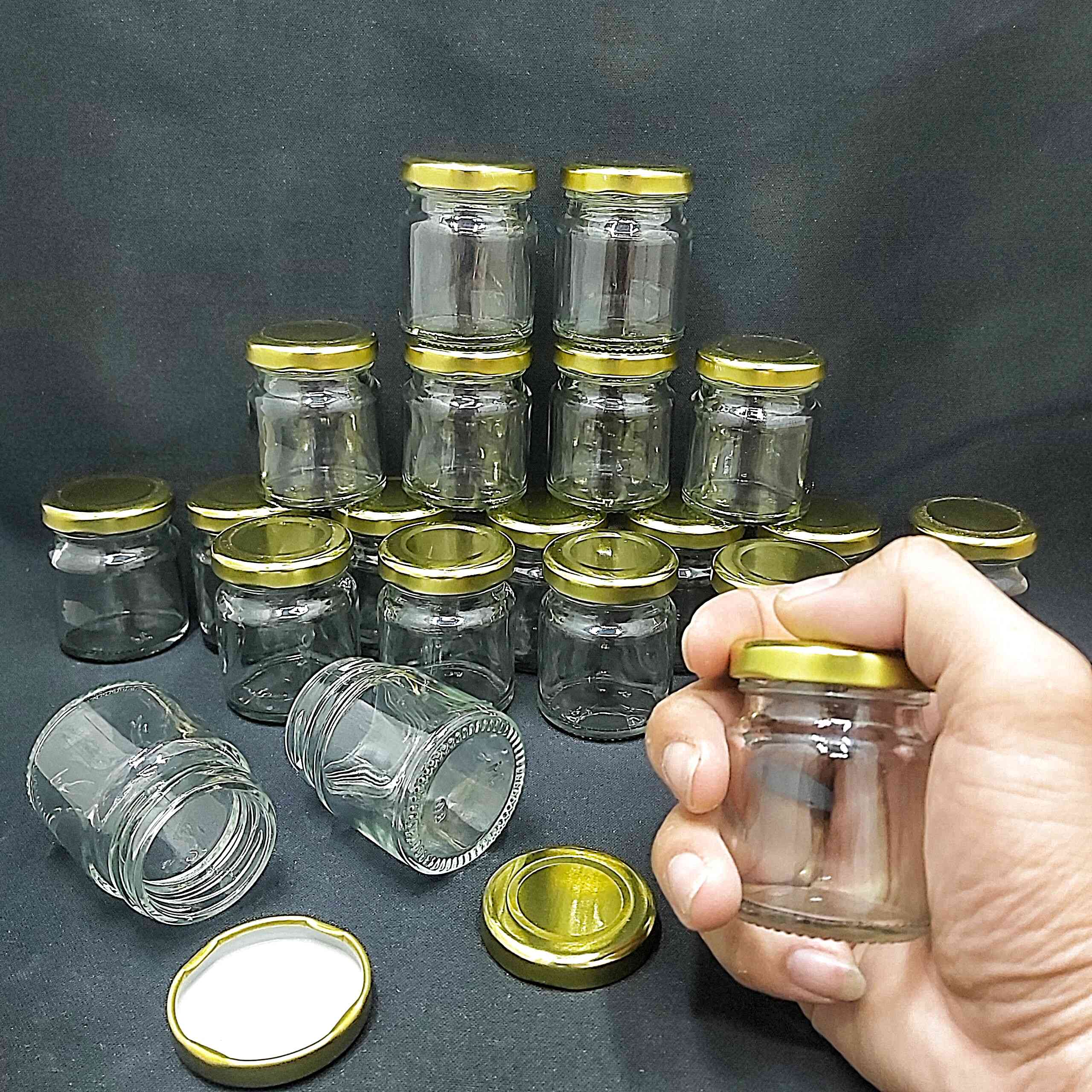 Hũ Thủy Tinh 50ML  mẫu trụ tròn nắp thiếc vàng - Hũ Thủy Tinh Nhỏ - Lọ Thủy Tinh 50ML đựng mật ong, mỹ phẩm